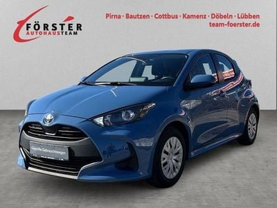 Gebraucht Toyota Yaris Hybrid Basis 116 PS (85 kW) 2020 Urban blue Limousine