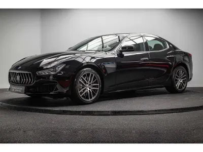 Gebraucht Maserati Ghibli GT 330 PS (242 kW) 2023 Schwarz Limousine
