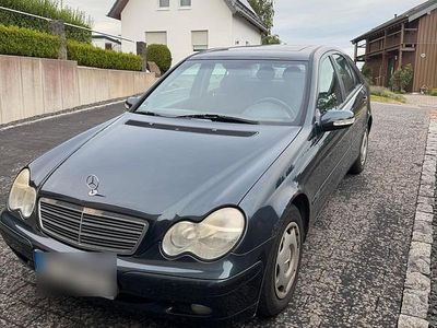 Mercedes C180