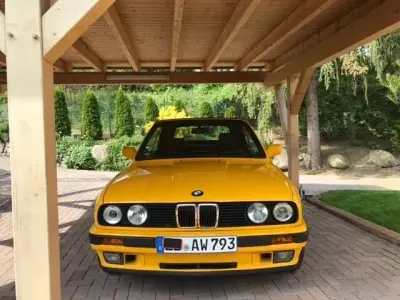 Gebraucht BMW 318 Cabriolet 113 PS (83 kW) 1992 Gelb Cabrio