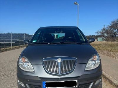 Gebraucht Lancia Ypsilon 95 PS (69 kW) 2006 Grau Kleinwagen