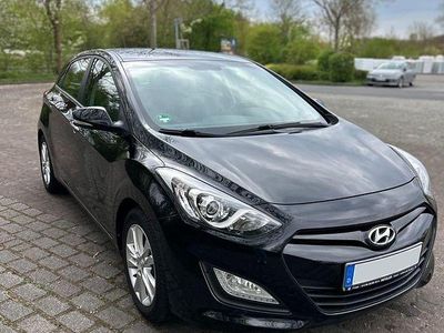 Second-hand Hyundai i30 Edition 99 CP (72 kW) 2014 Negru Berlinǎ