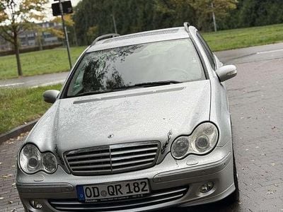Grau Gebraucht 2006 Mercedes C200 Sport Edition Kombi | 4.000 € (Fairer Preis)