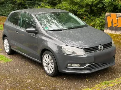 Gebraucht VW Polo 105 PS (77 kW) 2014 Grau Kleinwagen