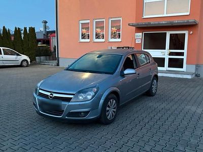 Gebraucht Opel Astra 105 PS (77 kW) 2004 Grau Kleinwagen