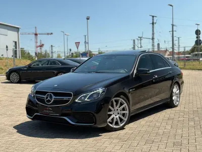 Gebraucht Mercedes E63 AMG AMG 557 PS (409 kW) 2014 Obsidianschwarz Limousine