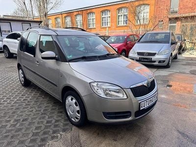 Gebraucht Skoda Roomster Plus Edition 105 PS (77 kW) 2009 Beige Van / Kleinbus