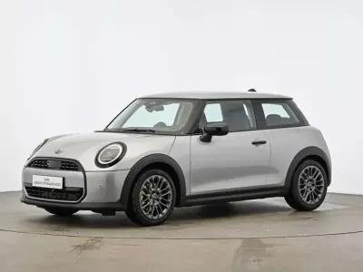 Używany Mini Cooper Classic 156 KM (114 kW) 2024 Szary Hatchback