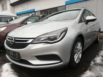 Silber Gebraucht 2016 Opel Astra Edition Kombi | 4.900 € (Guter Preis)