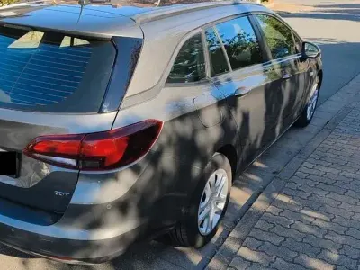 Gebraucht Opel Astra Business 136 PS (100 kW) 2017 Grau Kombi