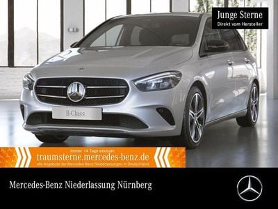 Usata Mercedes B200 Night 163 CV (119 kW) 2021 Argento Monovolume