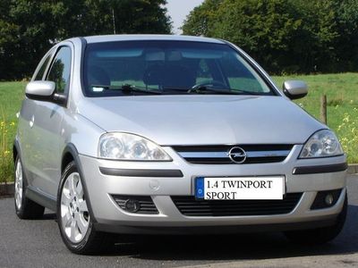 Gebraucht Opel Corsa Sport 90 PS (66 kW) 2005 Silber metallic Kleinwagen