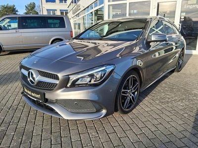 Gebraucht Mercedes CLA180 Shooting Brake AMG line 122 PS (89 kW) 2017 Grau Kombi