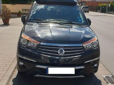 Gebraucht Ssangyong (KGM) Rodius 178 PS (130 kW) 2016 Schwarz Van / Kleinbus