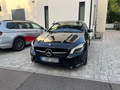 Mercedes CLA200
