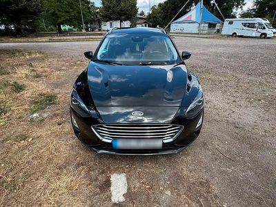 Gebraucht Ford Focus 2021 Blau Kombi