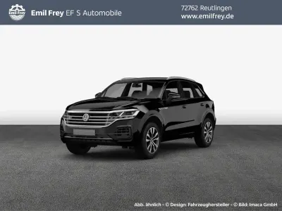 Gebraucht VW Touareg R-line 286 PS (210 kW) 2022 Deep black perleffekt SUV
