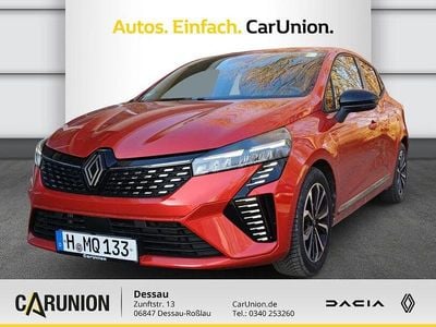 Dezirrot Gebraucht 2024 Renault Clio V Techno Limousine | 18.995 € (Fairer Preis)