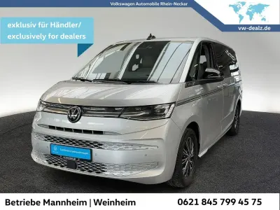 Używany VW Multivan Style 150 KM (110 kW) 2022 Srebrny Minivan