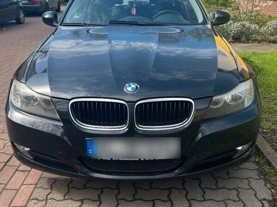 gebraucht BMW 318 E91 d Navi/Ahk/ PDC292