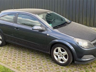 Opel Astra GTC