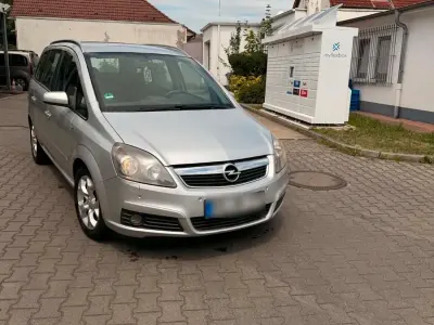 Gebraucht Opel Zafira 150 PS (110 kW) 2005 Silber Van / Kleinbus