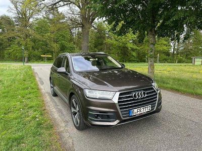 Gebraucht Audi Q7 Ambiente 272 PS (200 kW) 2015 Braun SUV