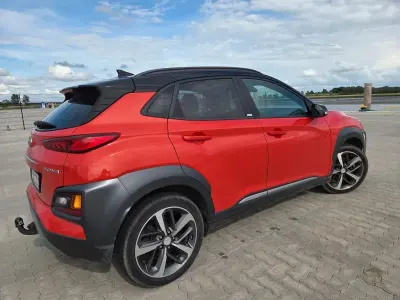 Gebraucht Hyundai Kona Premium 177 PS (130 kW) 2020 Orange SUV