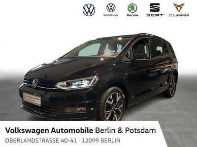 Gebraucht VW Touran Highline 150 PS (110 kW) 2021 Deep black perleffekt Van / Kleinbus