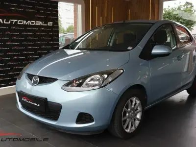 Gebraucht Mazda 2 Independence 103 PS (75 kW) 2009 Blau Kleinwagen