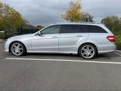 Second-hand Mercedes E250 207 CP (152 kW) 2010 Gri Break
