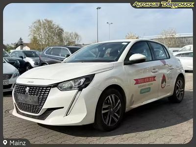 Gebraucht Peugeot 208 Allure 101 PS (74 kW) 2021 Weiß (blanc banquise) Kleinwagen