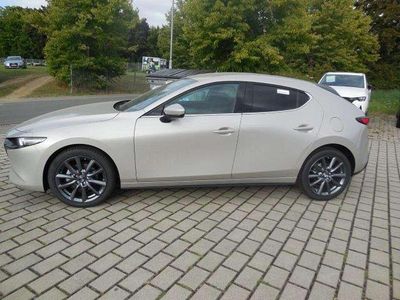 Neu Mazda 3 Center-Line 140 PS (102 kW) 2025 Platinum quartz m Limousine