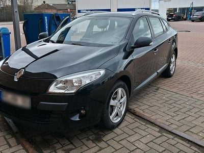 Gebraucht Renault Mégane GrandTour 101 PS (74 kW) 2011 Schwarz Kombi