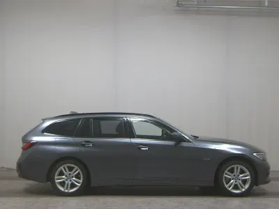 Używany BMW 330e
