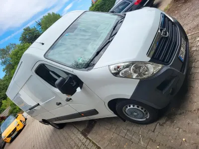Gebraucht Opel Movano 170 PS (125 kW) 2016 Weiß Van / Kleinbus