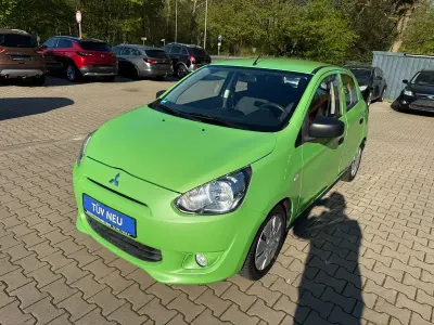 Gebraucht Mitsubishi Space Star 71 PS (52 kW) 2013 F24 ext grün metallic Van / Kleinbus