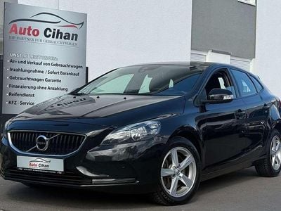 Second-hand Volvo V40 Kinetic 150 CP (110 kW) 2018 Negru Break