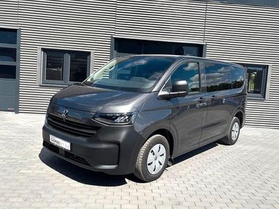 Usata VW Caravelle 110 CV (80 kW) 2025 Grigio Furgone