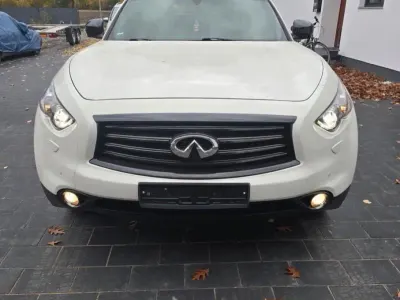 Gebraucht Infiniti Fx30 238 PS (175 kW) 2013 Weiß SUV
