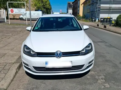 Gebraucht VW Golf VII 110 PS (80 kW) 2015 Weiß Kombi