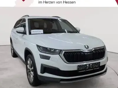 Second-hand Skoda Kodiaq Clever 150 CP (110 kW) 2022 Alb SUV