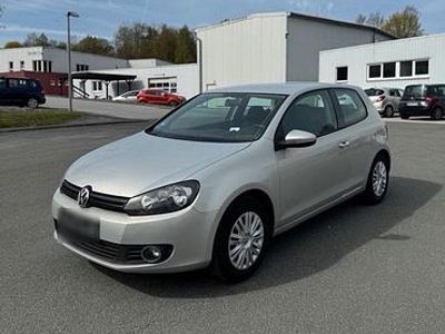 Begagnad VW Golf 102 HK (75 kW) 2009 Silver Sportkupé