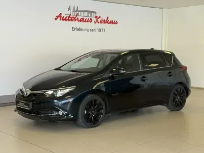 Gebraucht Toyota Auris Edition-S 116 PS (85 kW) 2017 Indigoblau Limousine