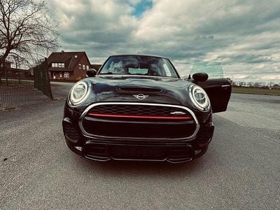 Gebraucht Mini John Cooper Works 231 PS (169 kW) 2020 Schwarz Kleinwagen