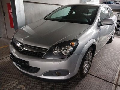 Opel Astra GTC