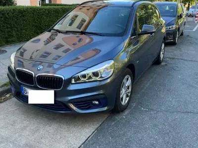 Gebraucht BMW 220 Active Tourer Sport Line 192 PS (141 kW) 2016 Grau Van / Kleinbus