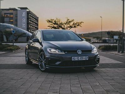 Gebraucht VW Golf VII Highline 150 PS (110 kW) 2016 Limousine
