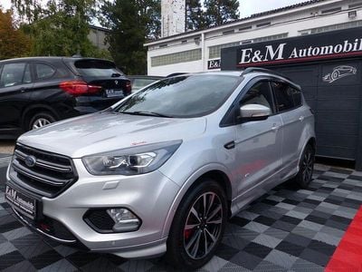 Gebraucht Ford Kuga ST-Line 175 PS (128 kW) 2019 Silber SUV