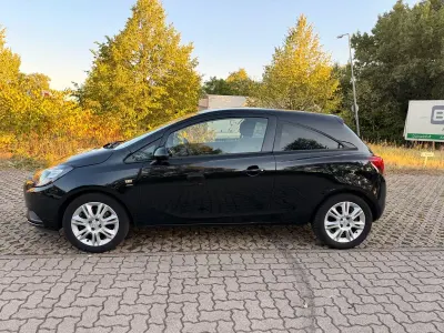 Gebraucht Opel Corsa Edition 101 PS (74 kW) 2017 Schwarz Kleinwagen